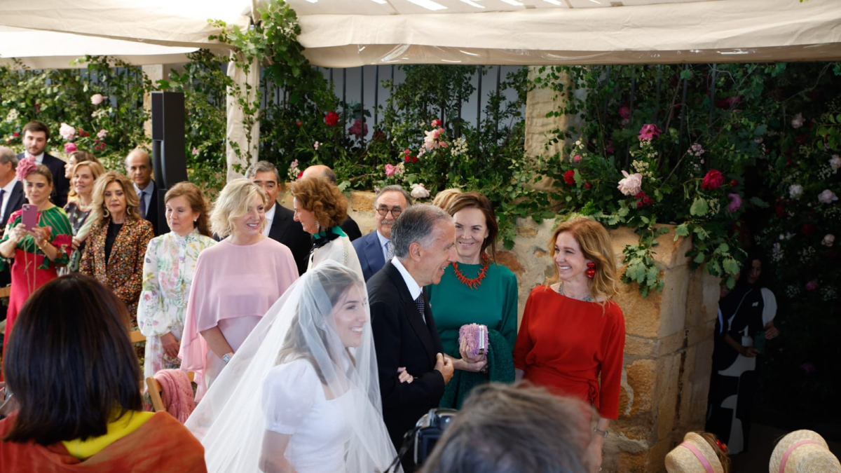 Boda de Verónica Urquijo en Hinojosa de la Sierra.
