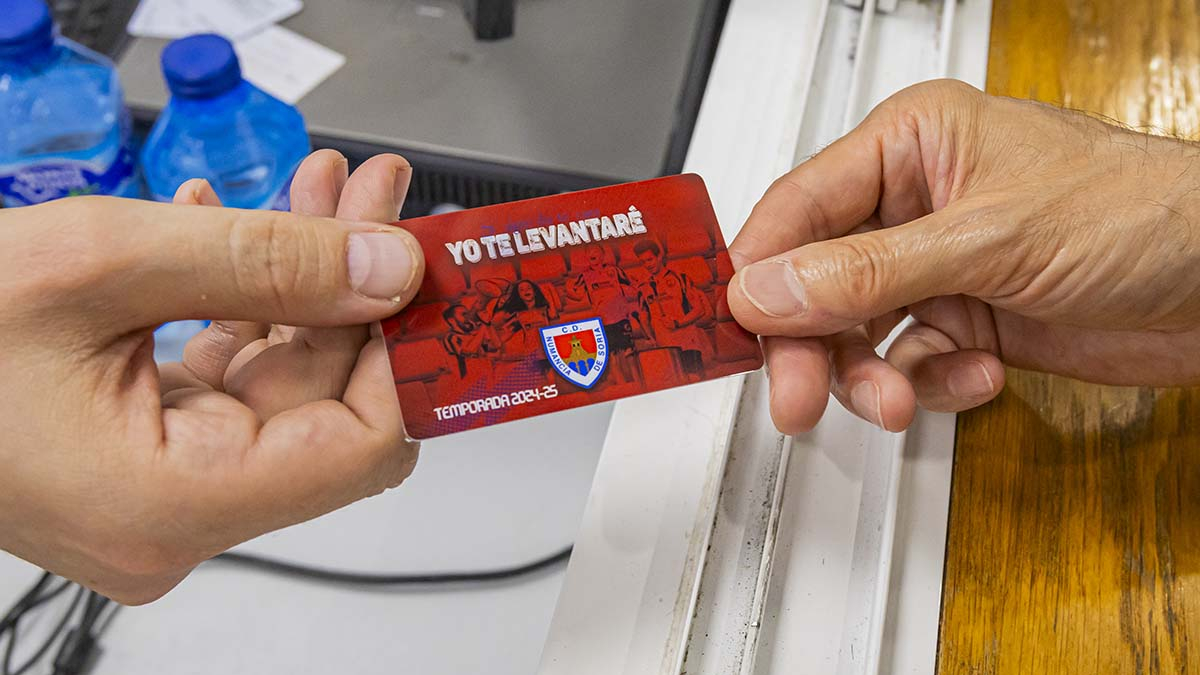 Uno de los abonos que el Numancia ha despachado esta semana.