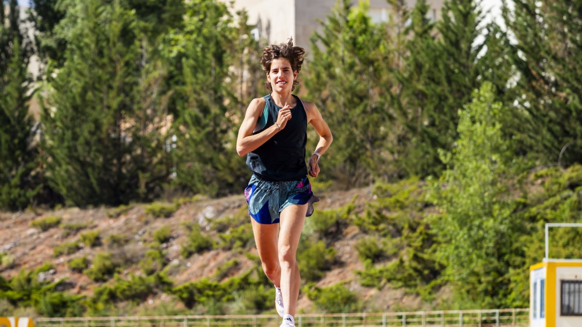 Marta Pérez durante un entrenamiento en las pistas de Los Pajaritos.