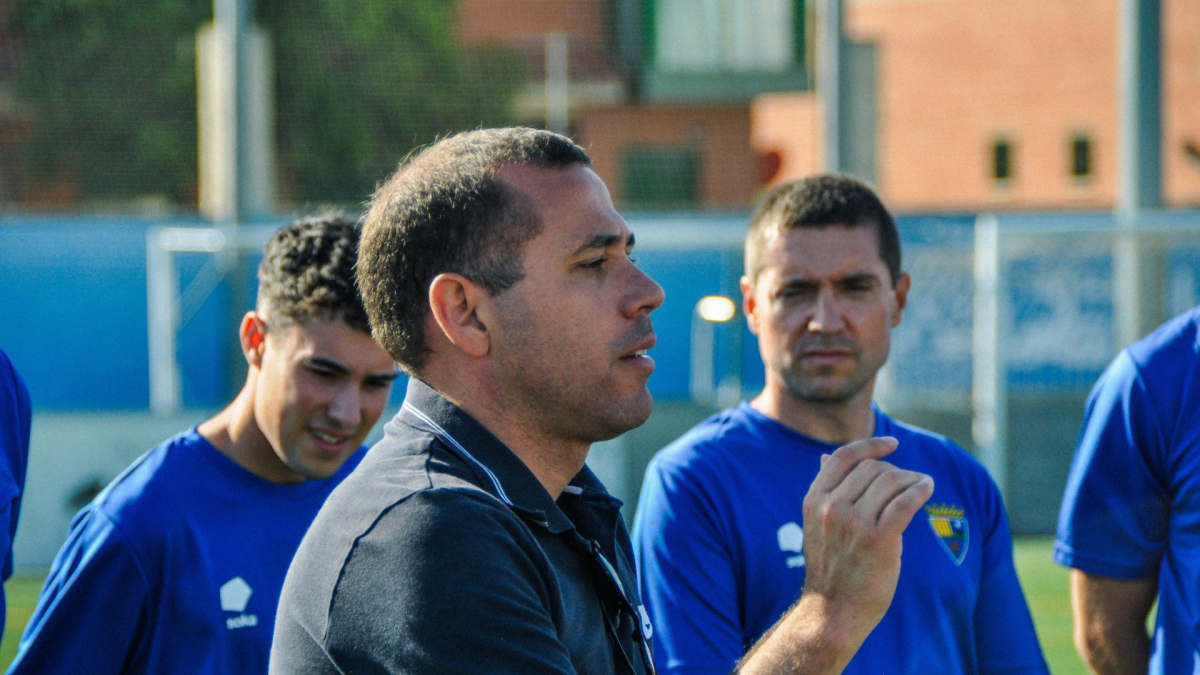 Quique García, director deportivo del C.D. Teruel, rival del Numancia este miércoles en Ólvega