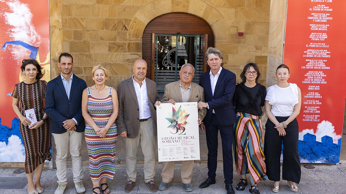 Machín, Rubio, De Gregorio, Aceña, Santonja, Martínez, Gonzalo y Fernández.
