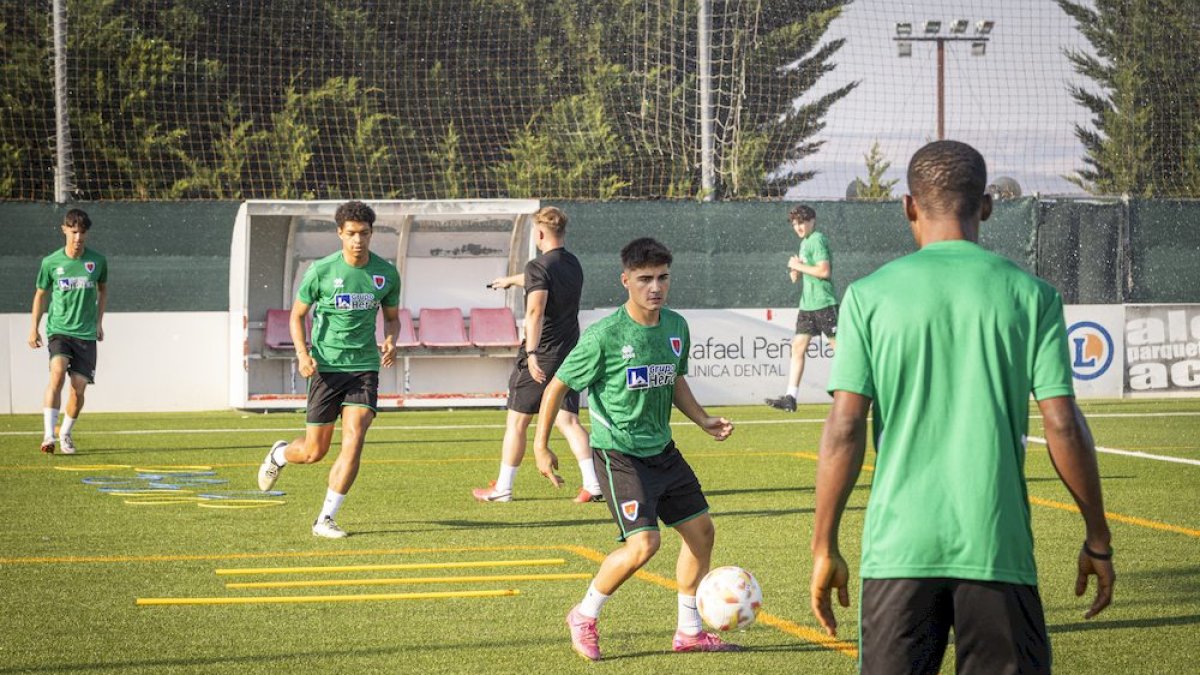 El equipo dirigido por Fredy Vera arranca la campaña 24/25 en Valladolid