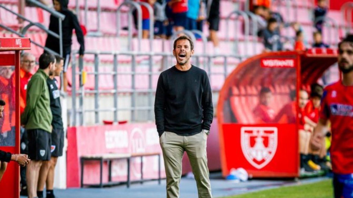 El equipo de Aitor Calle ya sabe la fecha y hora de su estreno en la temporada 24-25.