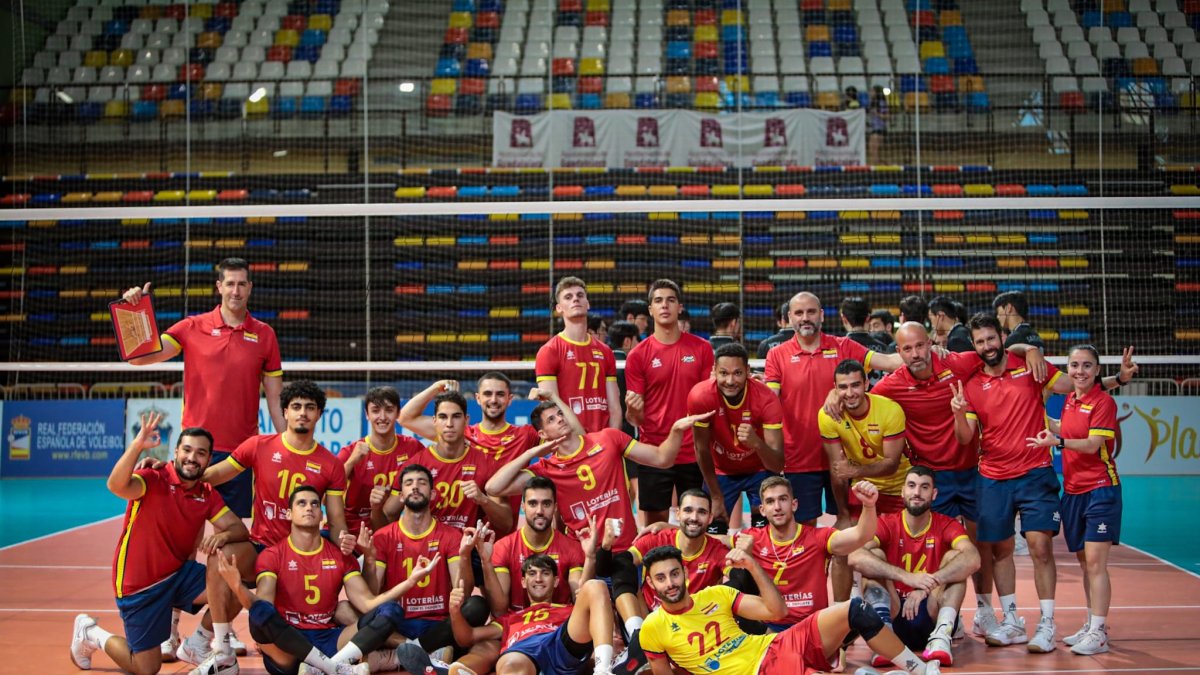 Concentración del combinado nacional de voley.