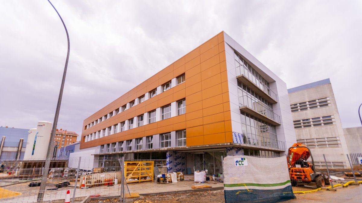 Vista parcial de las obras de remodelación del Hospital la semana pasada.