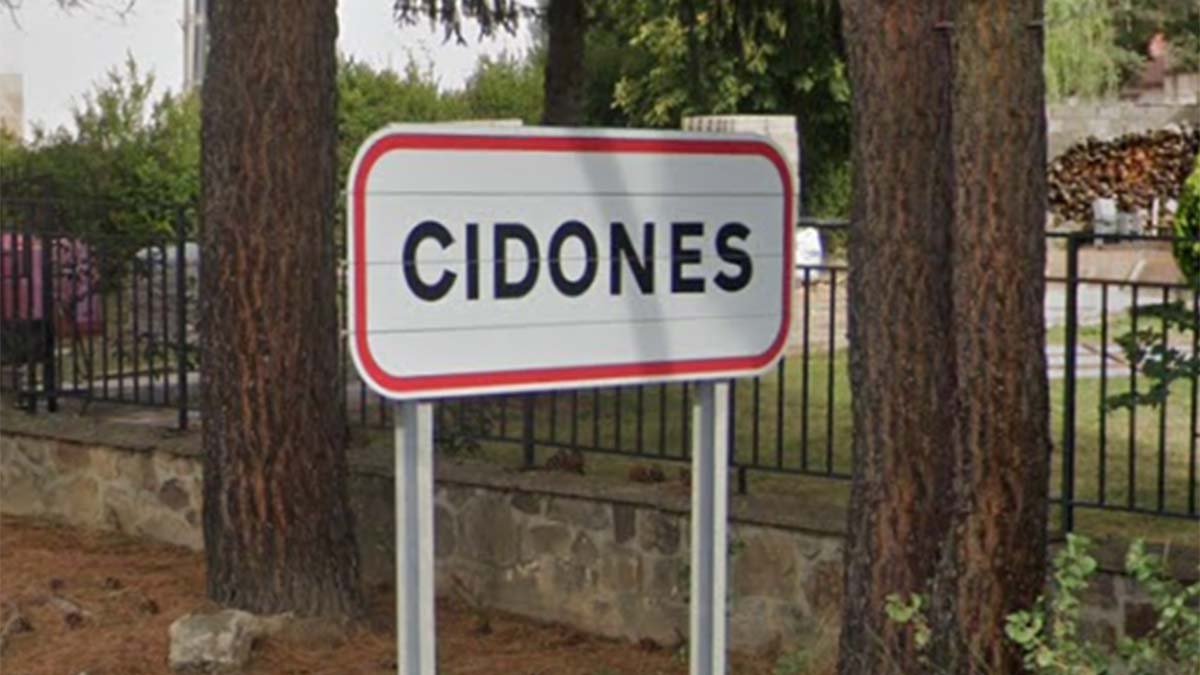 La granja está proyectada dentro del término municipal de Cidones (Soria).
