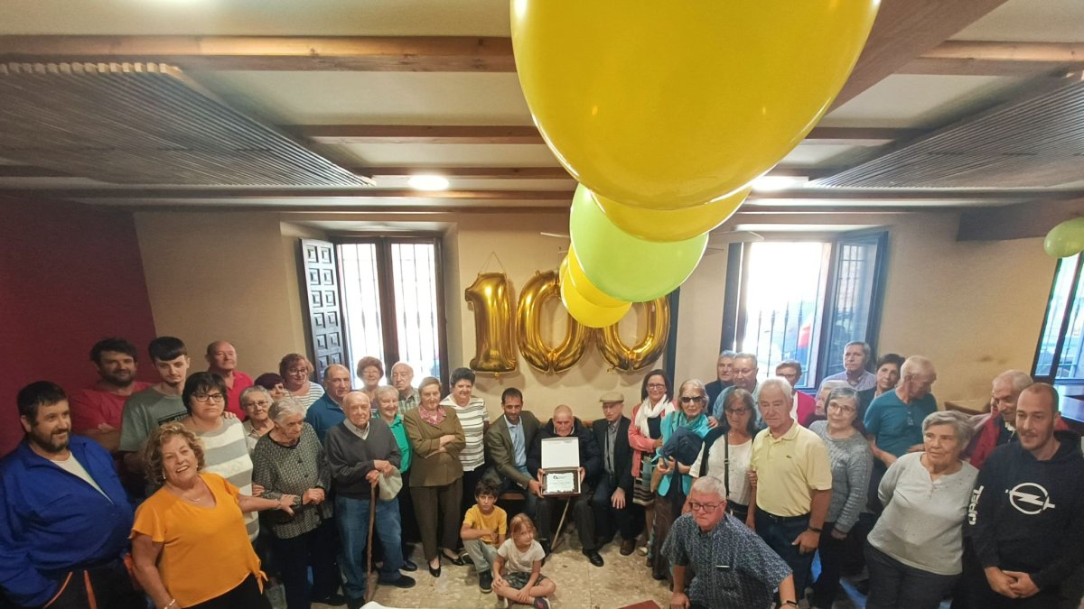 Celebración del centenario de Simón Crespo en Arenillas.