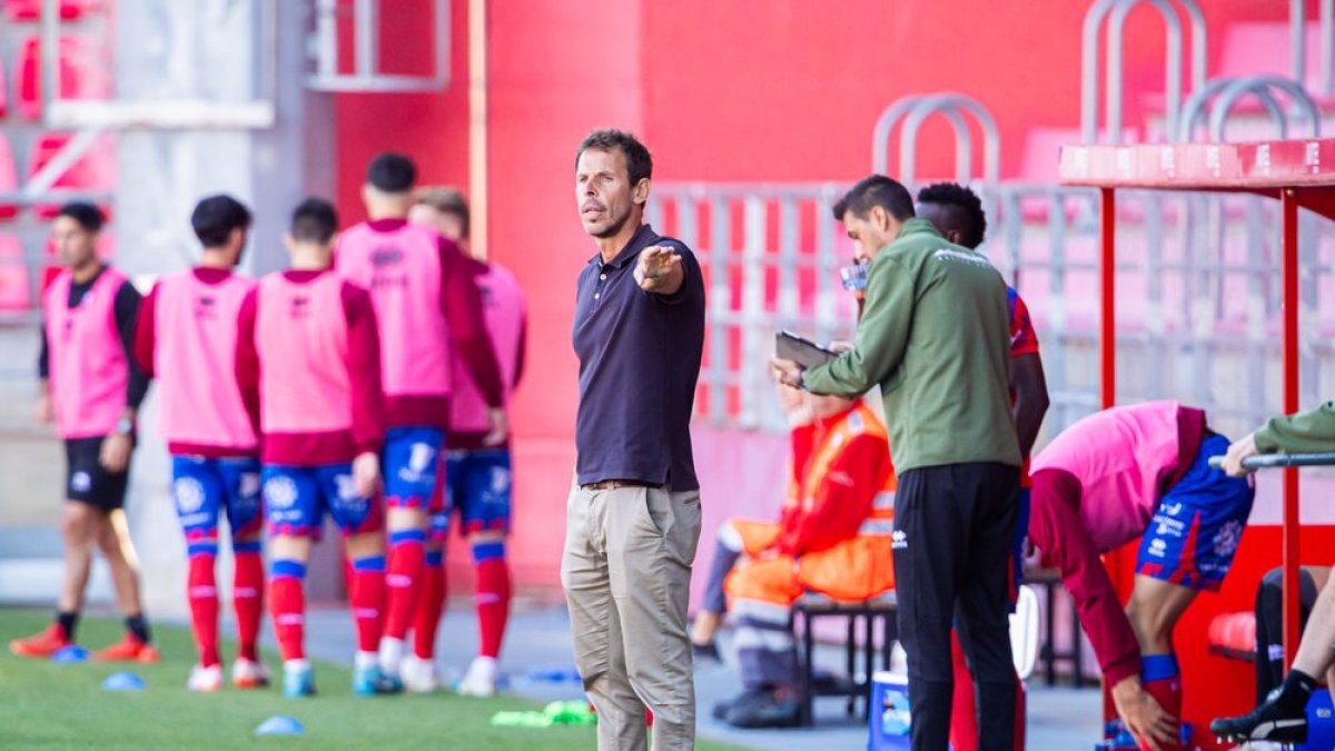 Aitor Calle quiere cerrar este domingo con una nueva victoria en Los Pajaritos.