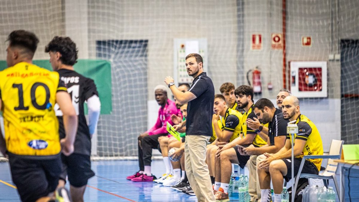 Oriol Castellarnau durante un encuentro en el San Andrés.