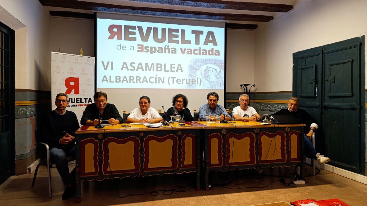 Representantes de la España Vaciada en Albarracín.
