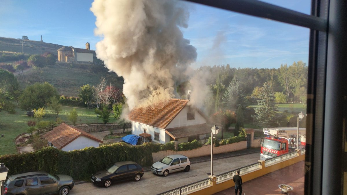 Incendio de una casa en Garray.