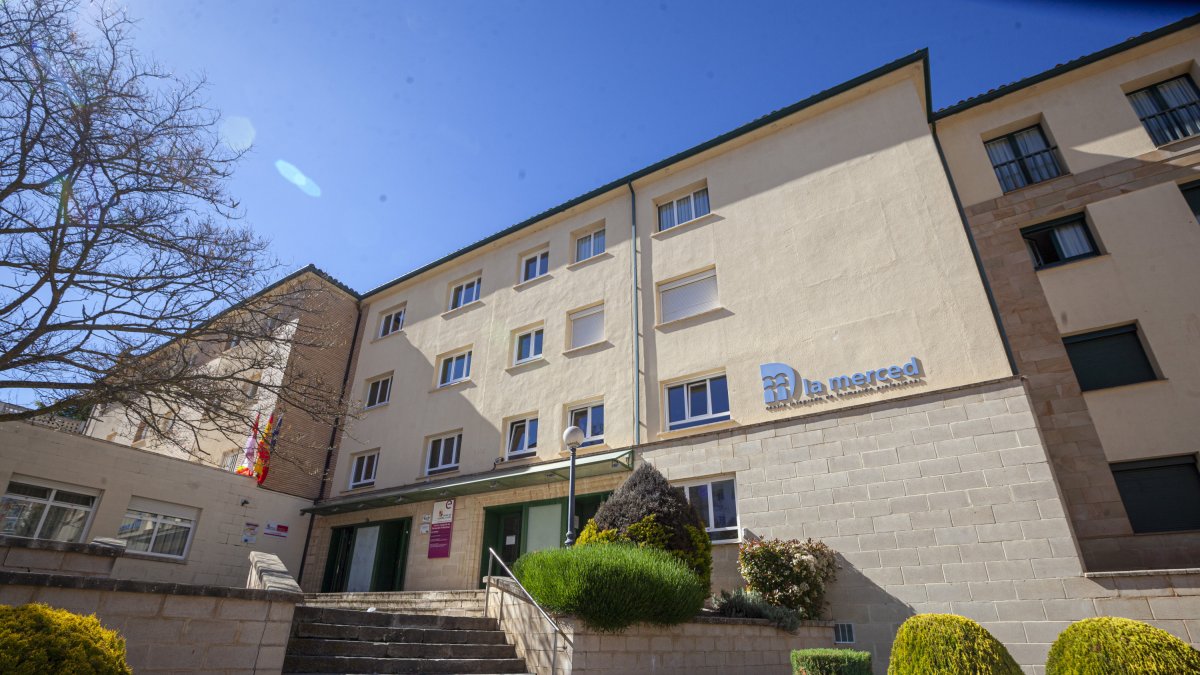 Entrada al centro de La Merced, en Soria.