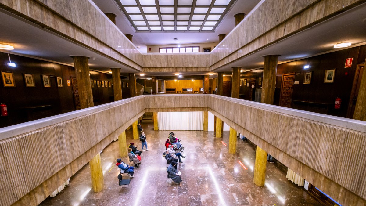 Patio de columnas del Ayuntamiento. MARIO TEJEDOR