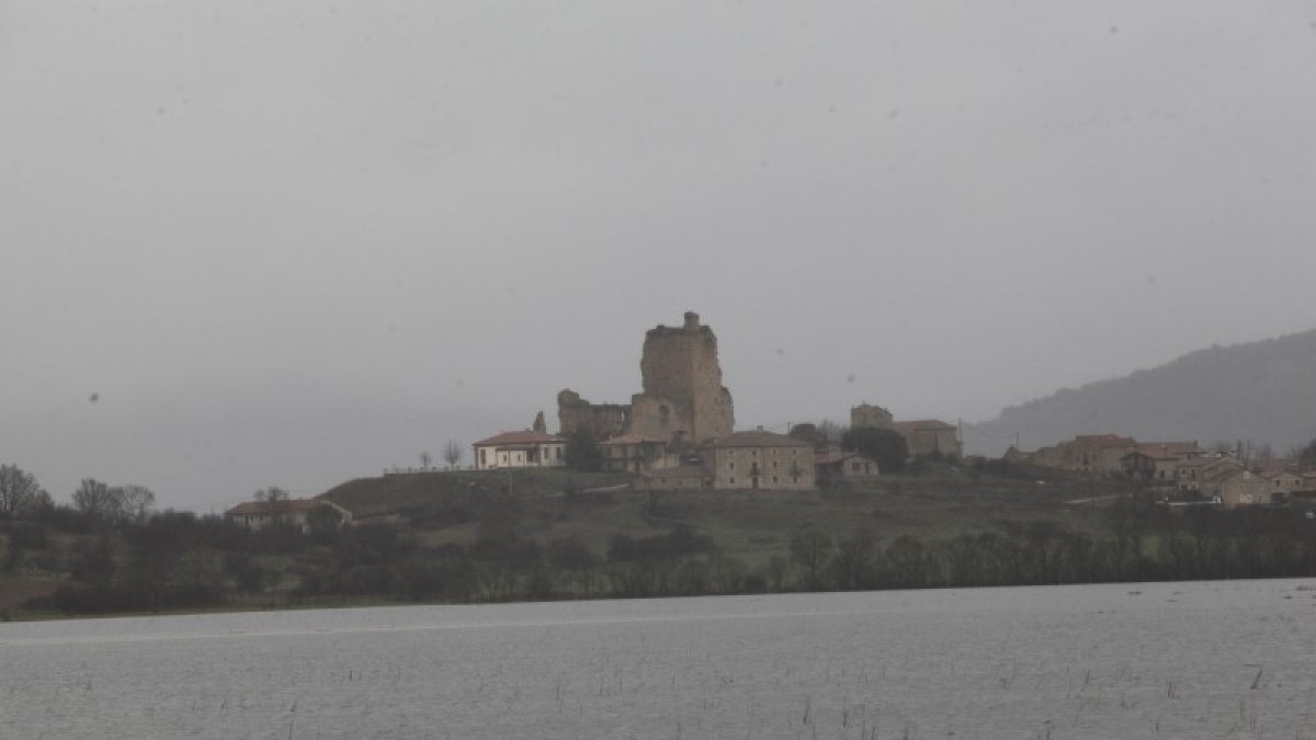 Laguna de la Serna en Hinojosa.