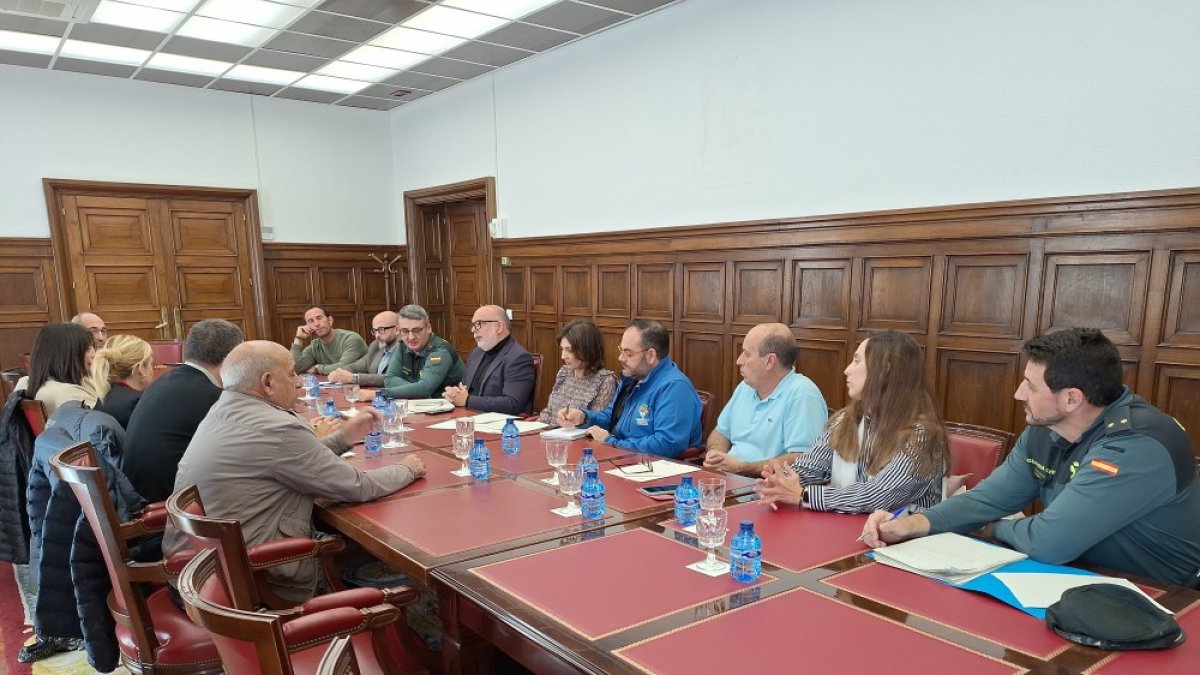 Reunión de coordinación de seguridad ante la campaña micológica en Soria.