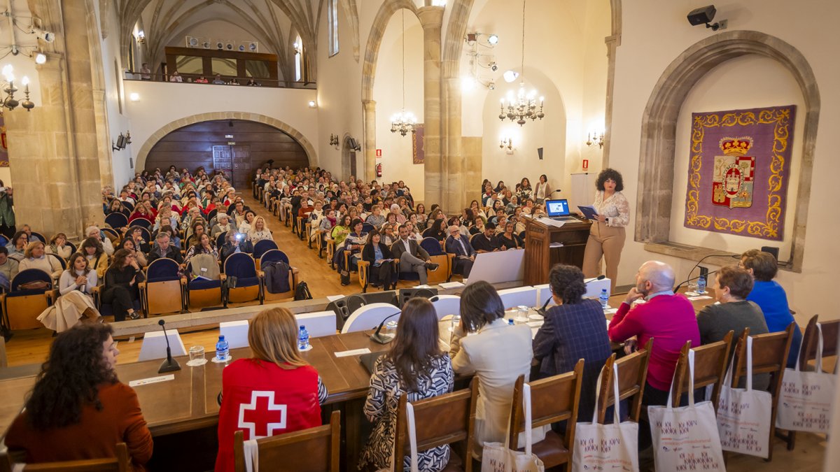 Presentación del estudio en el Aula Magna Tirso de Molina.