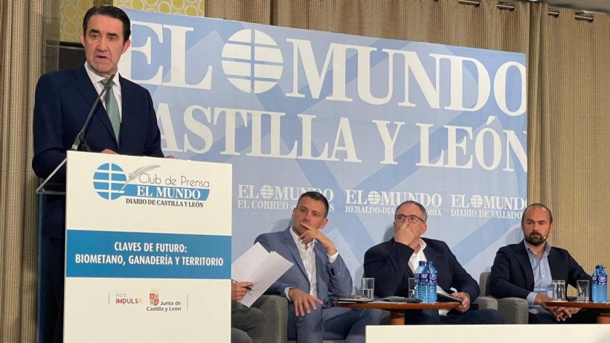 El consejero de Medio Amiente, Vivienda y Ordenación del Territorio, Juan Carlos-Suárez Quiñones, en el foro de El Mundo-Diario de Castilla y León.