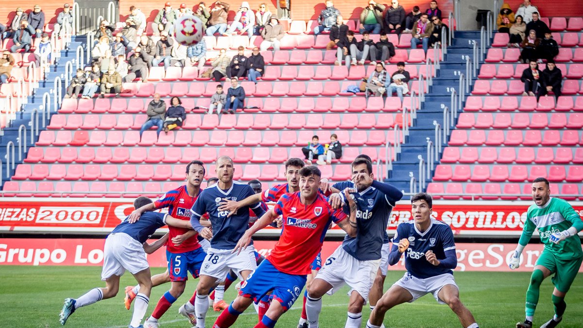 El Numancia visitará al Marino de Luanco el domingo 9 de marzo.
