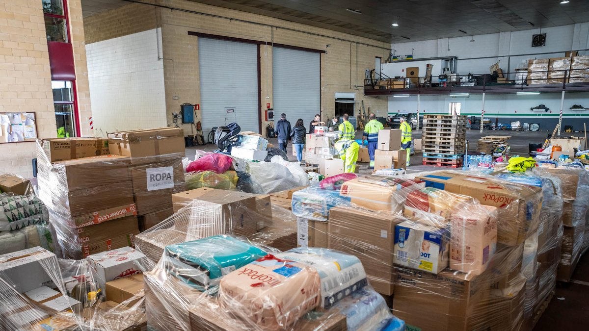 Soria reparte ayuda a través de diferentes organismos y administraciones.