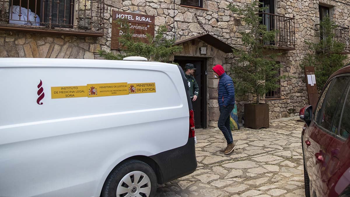 Establecimiento hotelero en Medinaceli donde hallaron a las dos personas fallecidas.