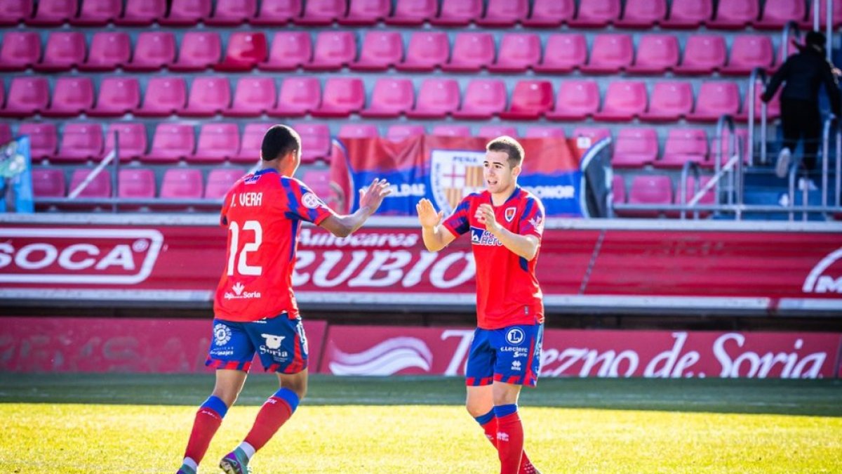 Dani Fernández tras marcar el gol que le daba el punto al Numancia ante el Guijuelo.