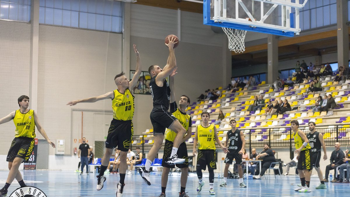 Hugo García anotó 22 puntos en el quinto triunfo del Club Soria Baloncesto.