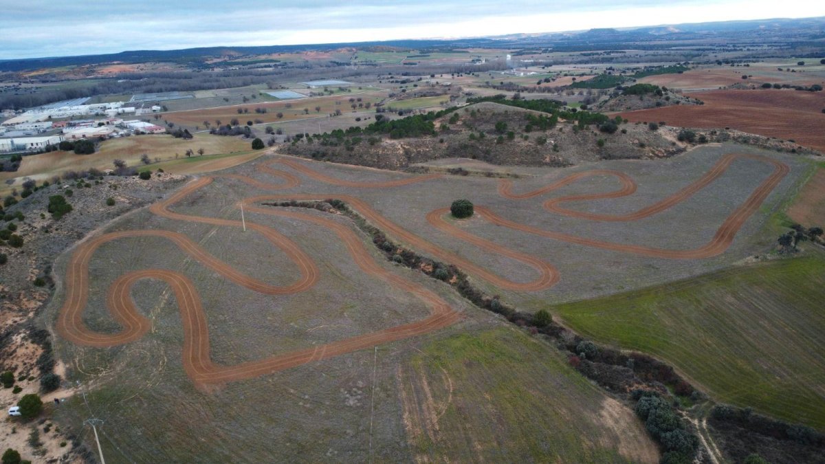 Imagen aérea del nuevo escenario para la práctica del motocross del Burgo de Osma.
