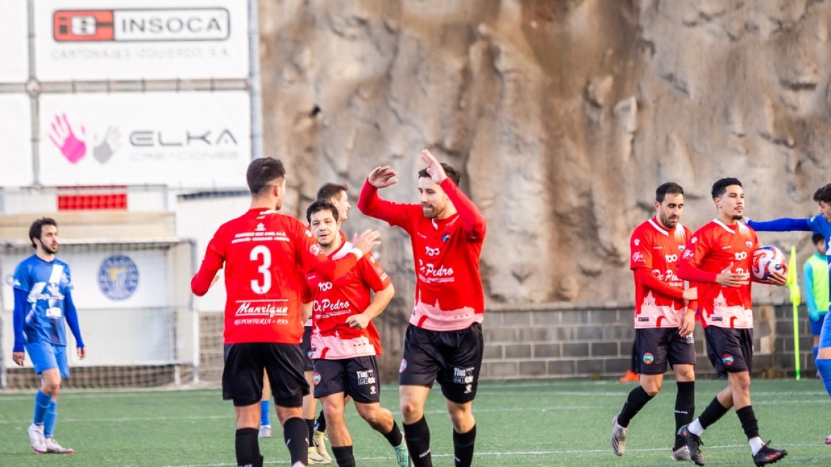 Jugadores del Sporting Uxama durante un partido.
