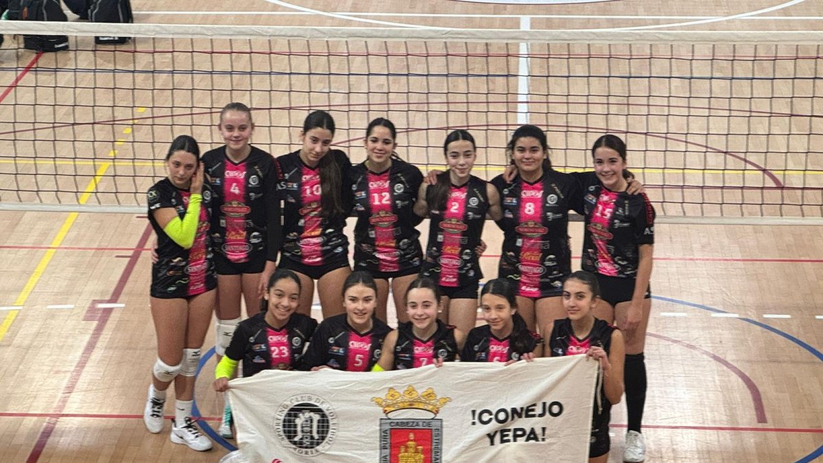 El equipo infantil femenino del C.V. Sporting Santo Domingo es uno de los cuatro conjunto del club soriano que participa en Guadalajara.