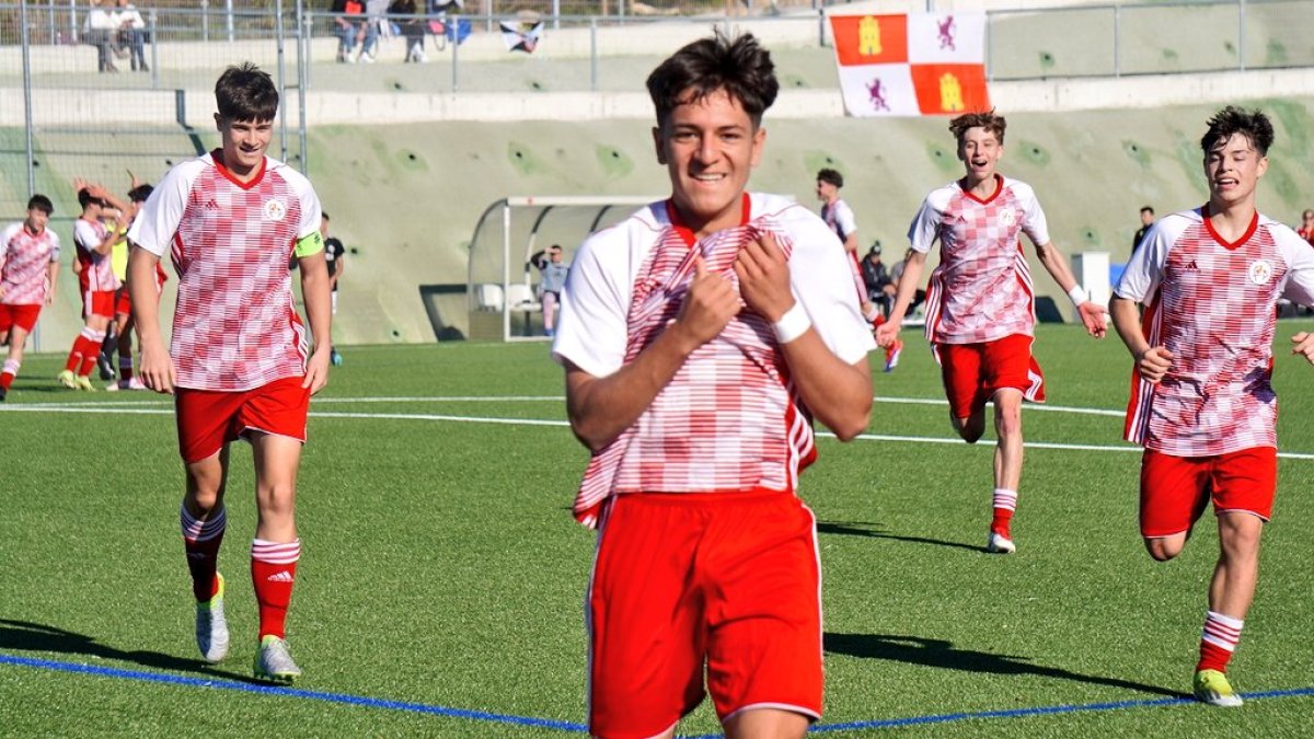 La selección de Castilla y León sub 16, con el soriano Álvaro Chacobo, goleaba a Ceuta y a Melilla