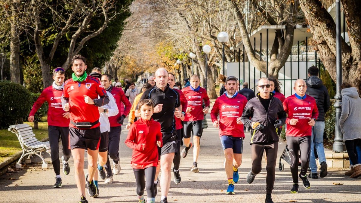 La carrera permite recaudar donativos para el Banco de Alimentos