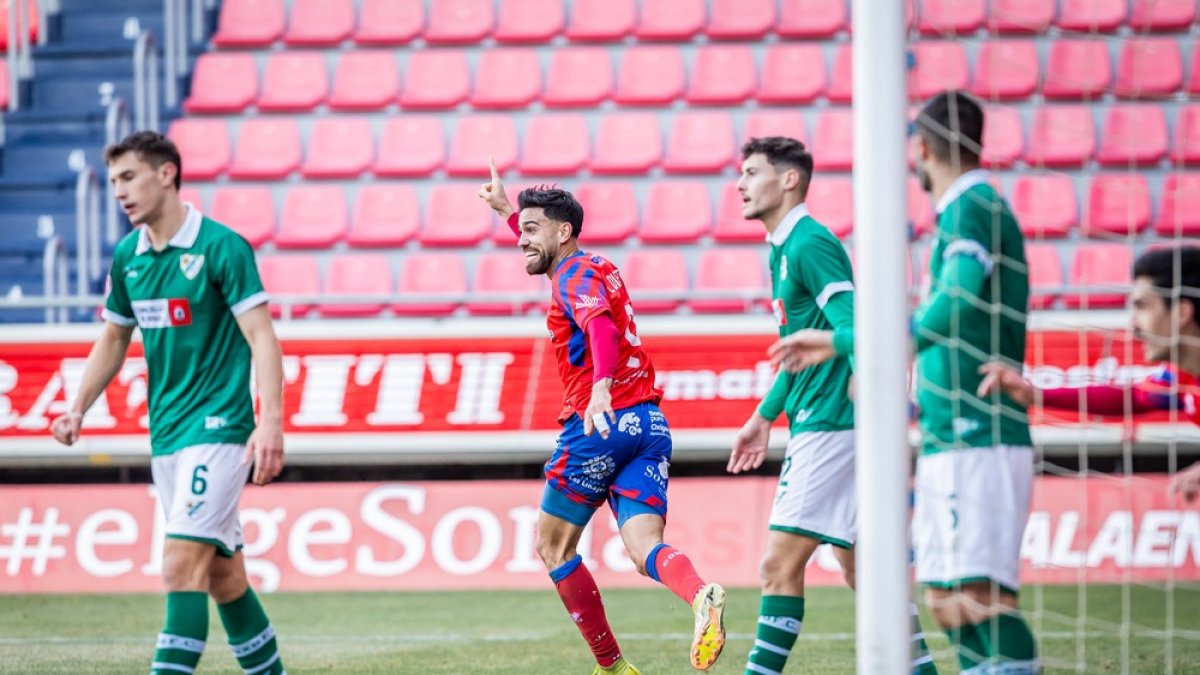 Un gol de Dieste da los puntos al Numancia