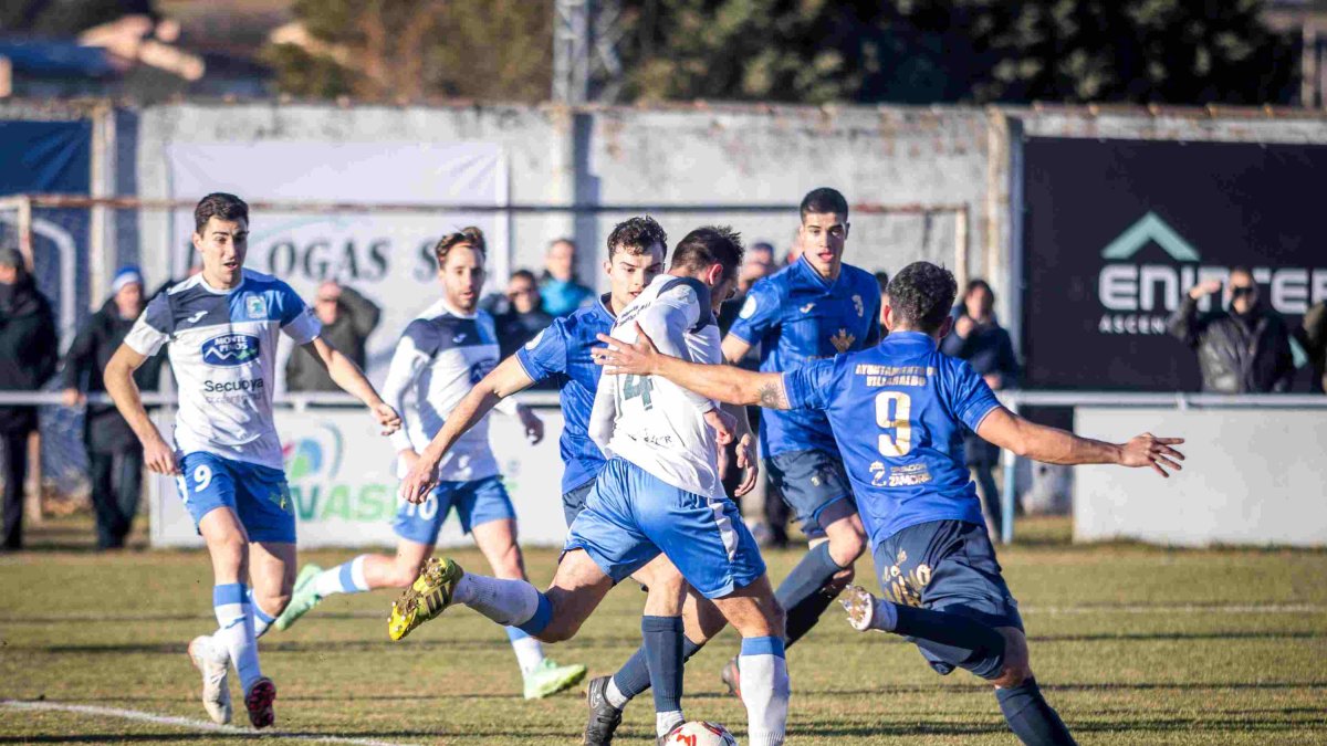 El Almazán quiere hacer bueno el empate ante el Santa Marta ganando en Becerril.