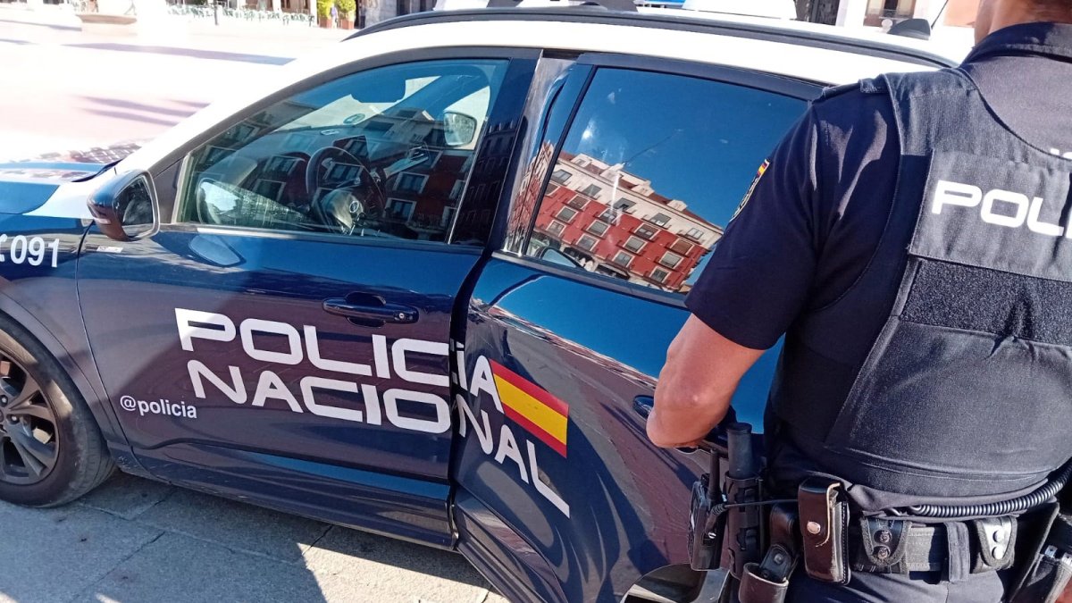 Vehículo de la Policía Nacional en una imagen de archivo.