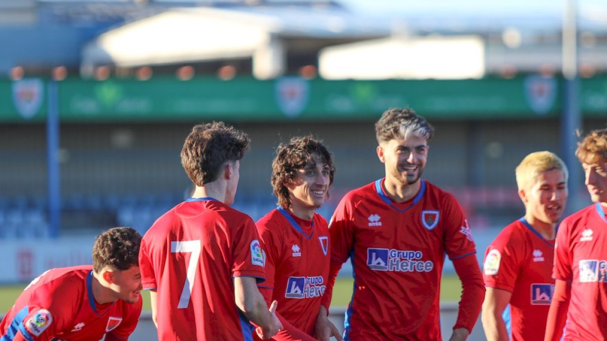El Numancia B sigue en puestos de playoff tras imponerse por 0-2 al San José.