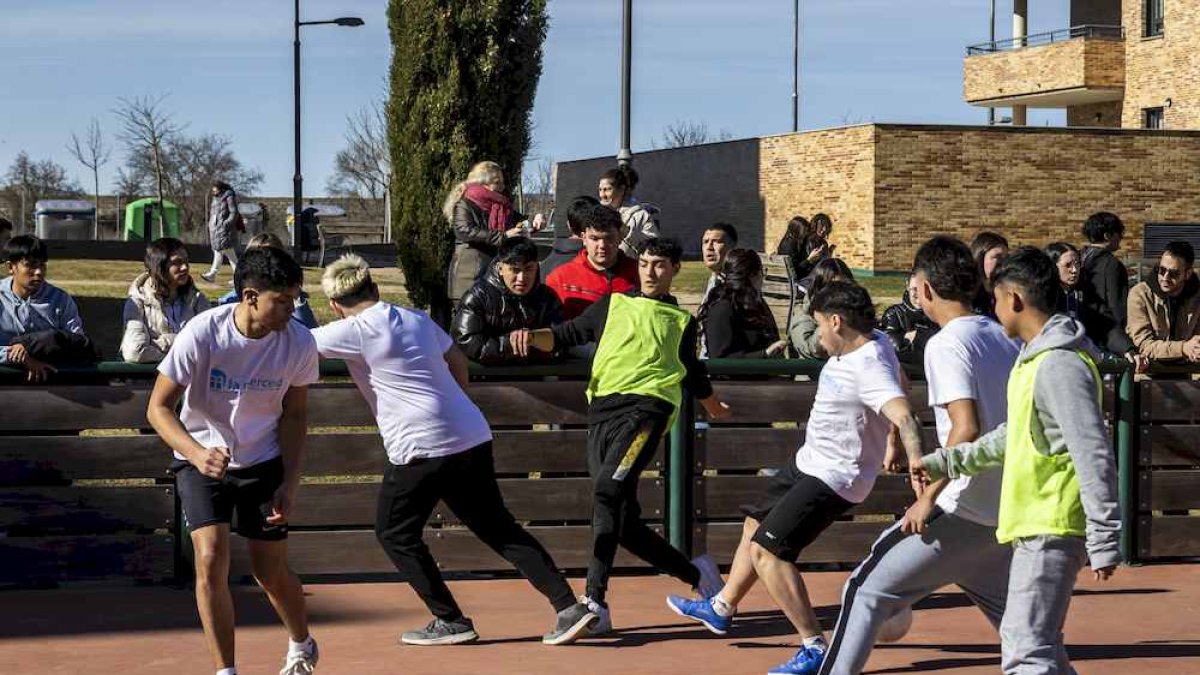 Los alumnos de formación profesional celebran su patrón