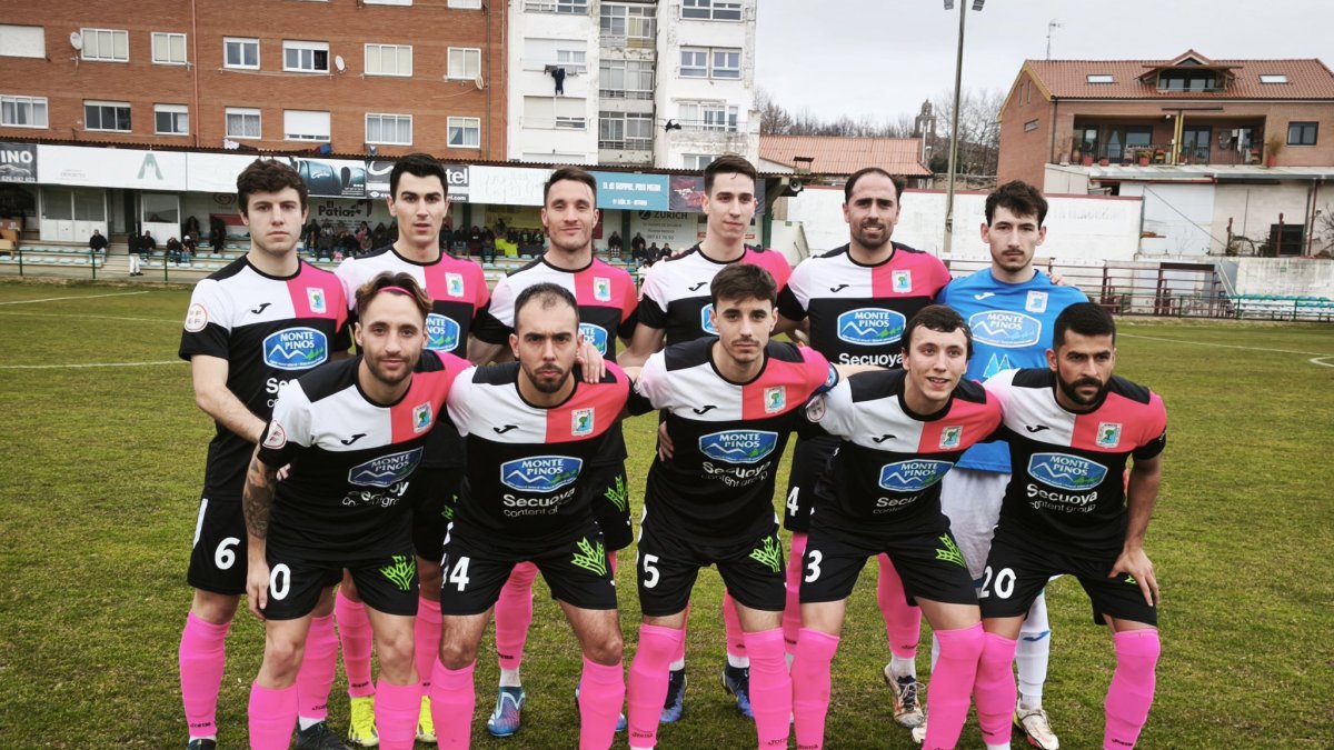 Alineación inicial del Almazán en el campo de la Eragudina de Astorga.