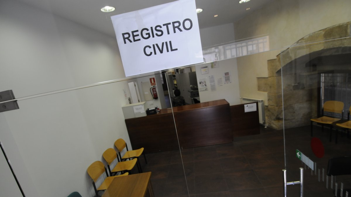 Registro Civil, al que se acude a inscribir a los bebés.