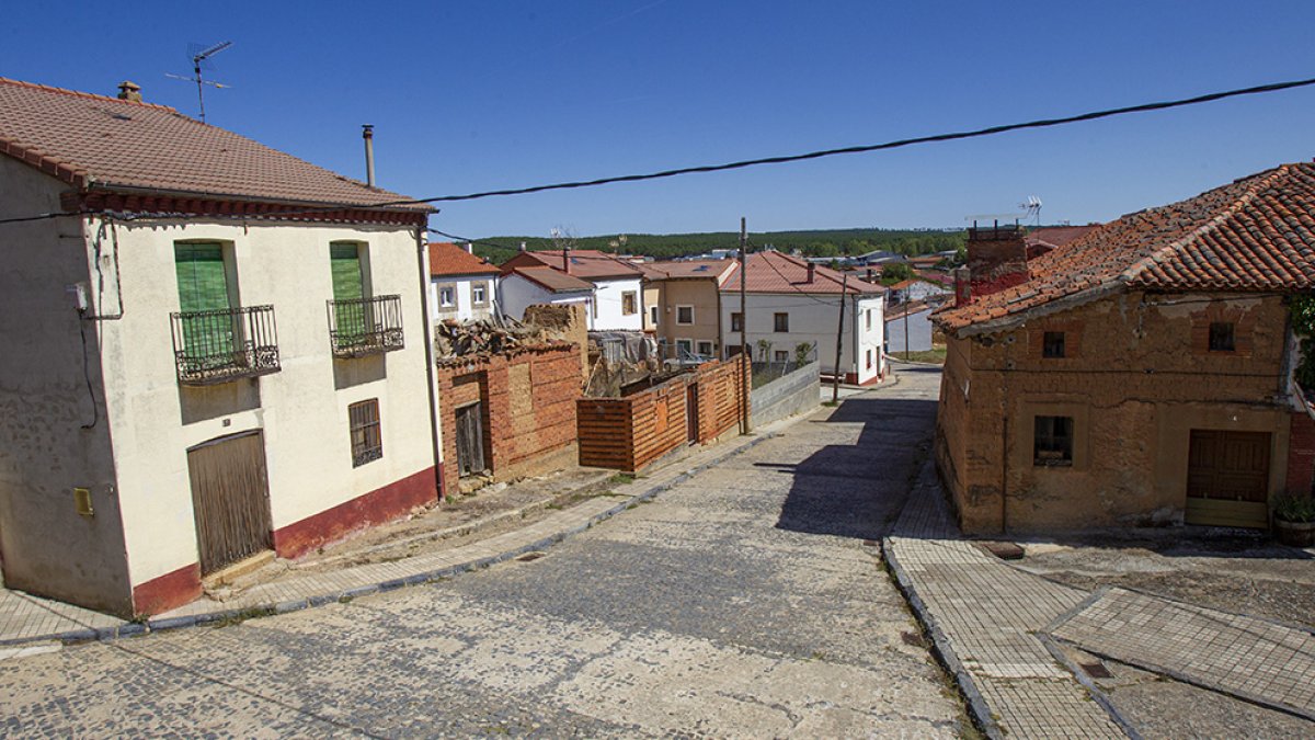 Tardelcuende, municipio que pertenece a Adema.