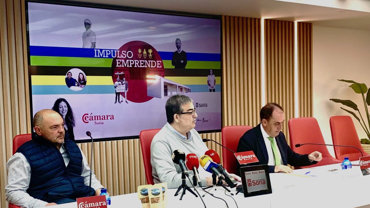 Jesús López Cacho, Alberto Santamaría y Benito Serrano.