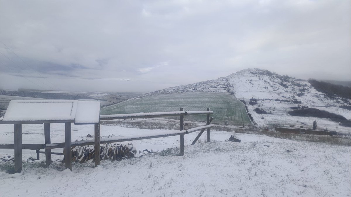 Sarnago, nevado a primera hora de la mañana.