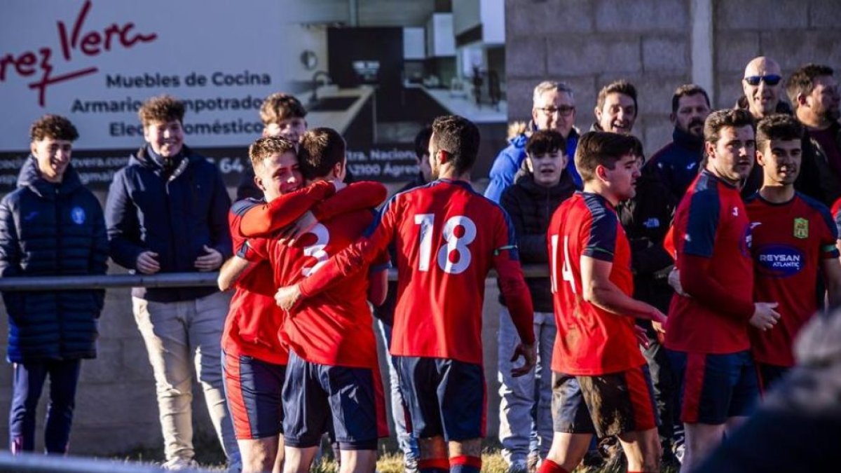 Imagen de archivo de la celebración de un gol del Ólvega.