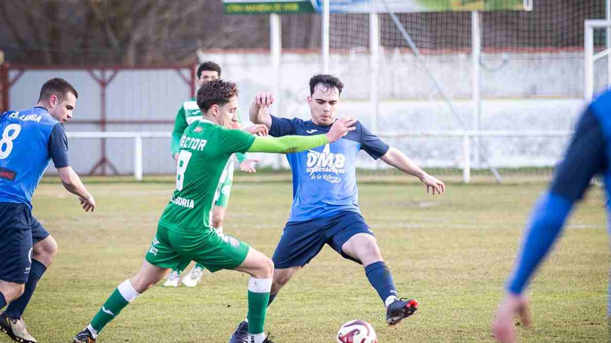 El Langa toca fondo al caer goleado ante el Astudillo.