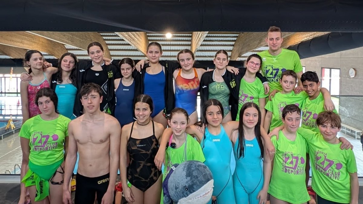 Representantes del C.D. 27 Grados durante la competición celebrada en Ávila.
