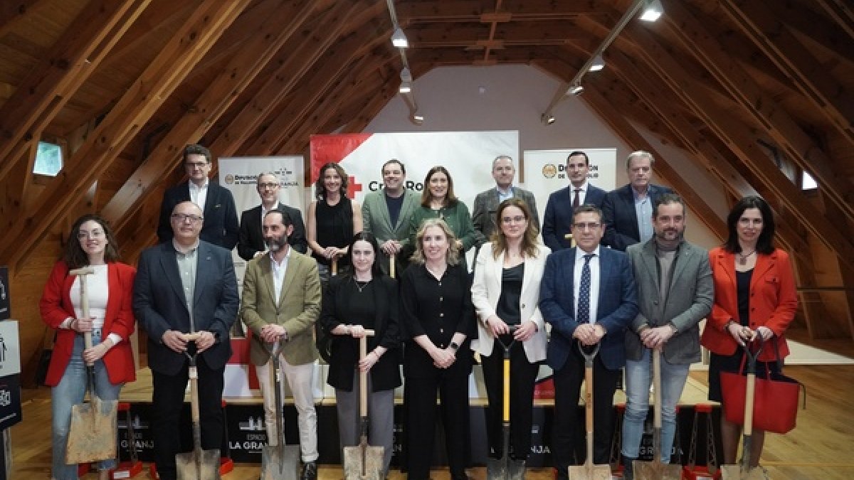 Foto de familia de los galardonados.