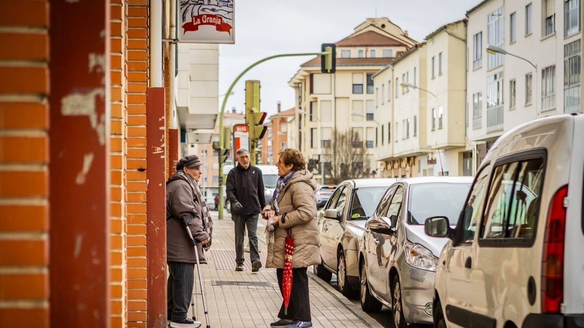 La calle se encuentra en la parte norte de la ciudad.