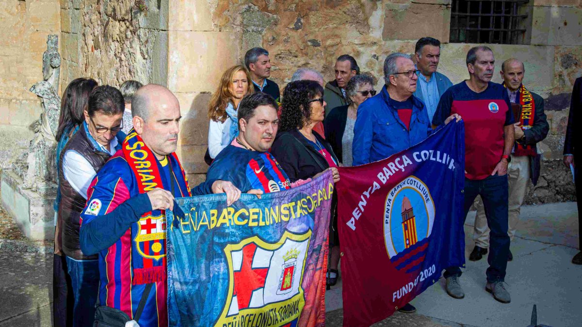 Hermanamiento de las dos peñas barcelonistas.
