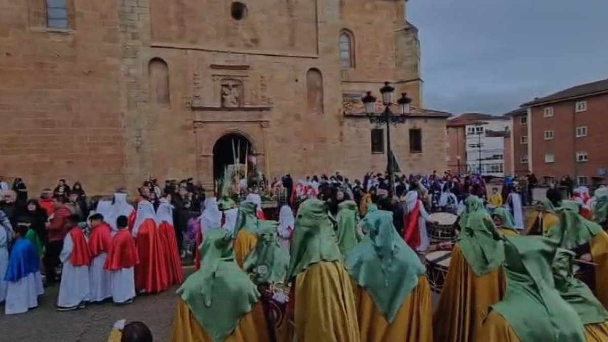 Comienzo de la procesión desde la Concatedral.