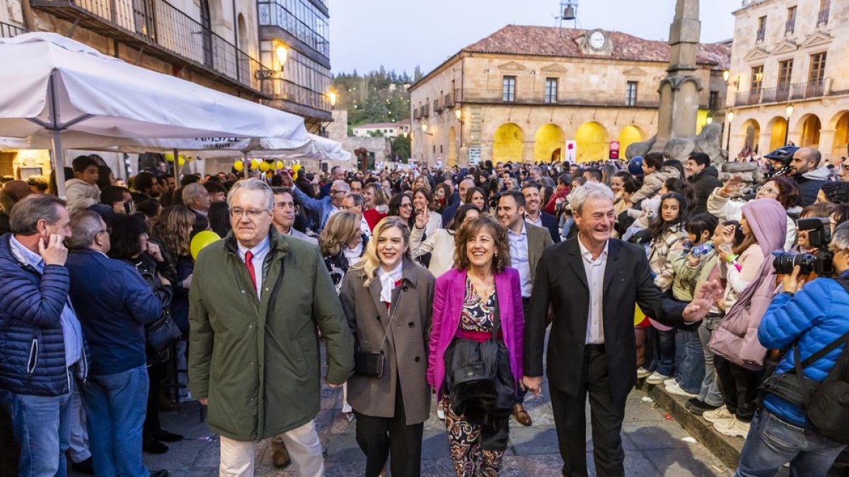 Las parejas serán los alcaldes de barrio para las fiestas de este año