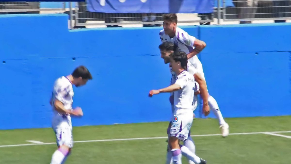Los jugadores del Numancia celebran uno de los goles anotados en Getafe.